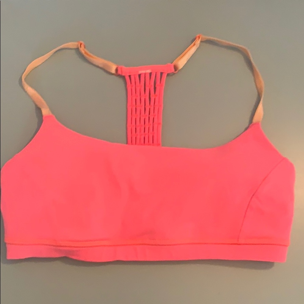 SIZE 6 LULULEMON sports bra
